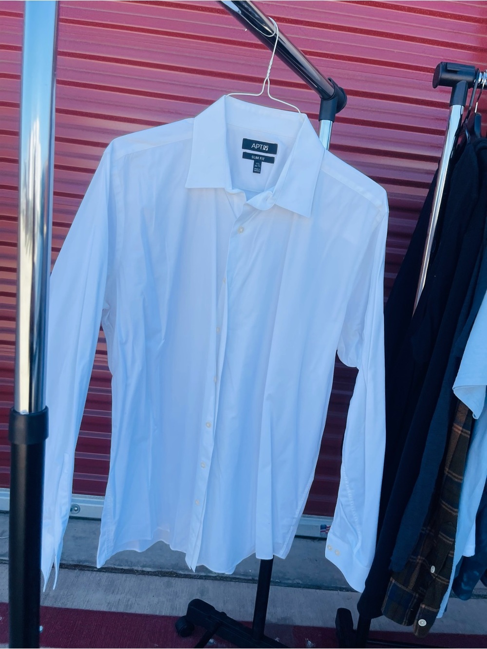 Apt. 9 Men's White Long-Sleeve Dress Shirt - Classic Collared